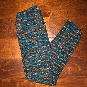 MULTICOLOR LULAROE OS Leggings